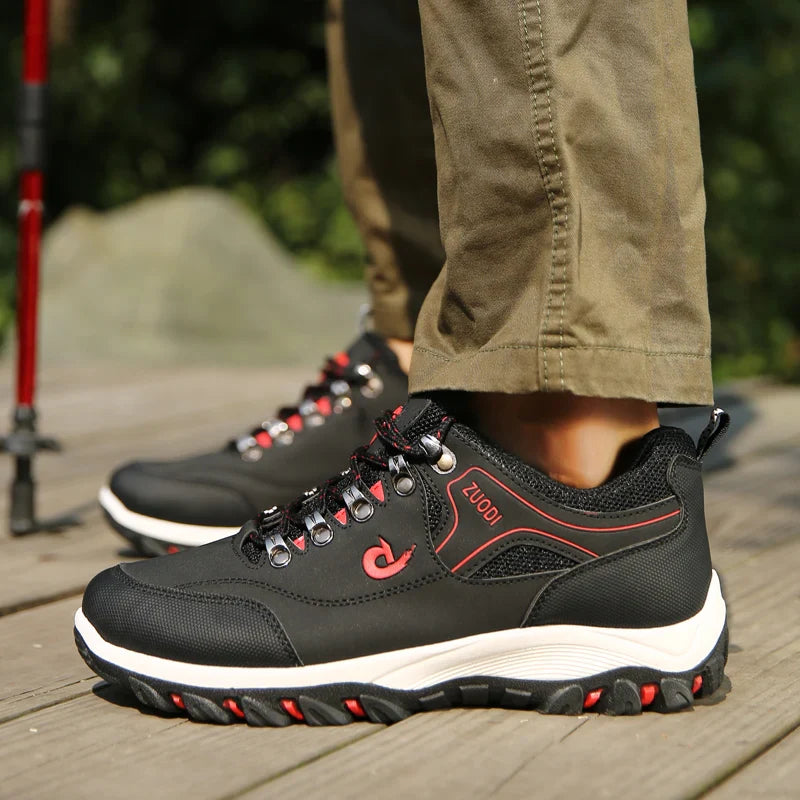 Bequeme orthopädische Turnschuhe für Männer - Zuodi